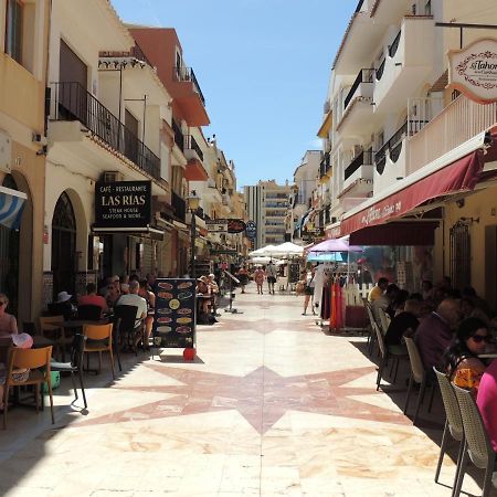 Apartamento Alboran ตอร์เรโมลิโนส ภายนอก รูปภาพ