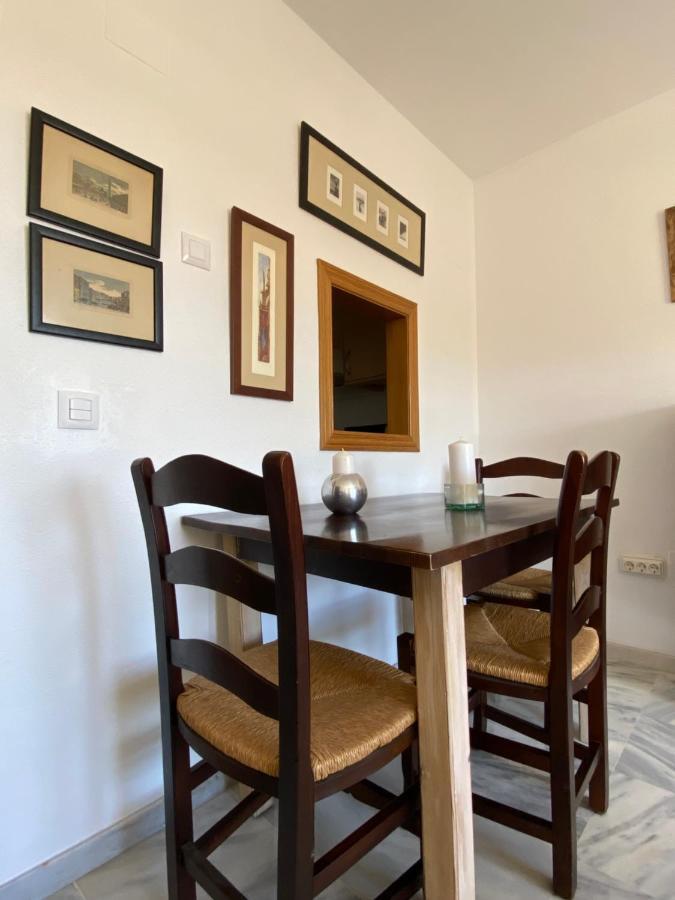 Apartamento Alboran ตอร์เรโมลิโนส ภายนอก รูปภาพ